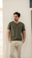 Camiseta Henley Masculina Básica Slim