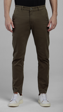 Calça Chino Alfaiataria